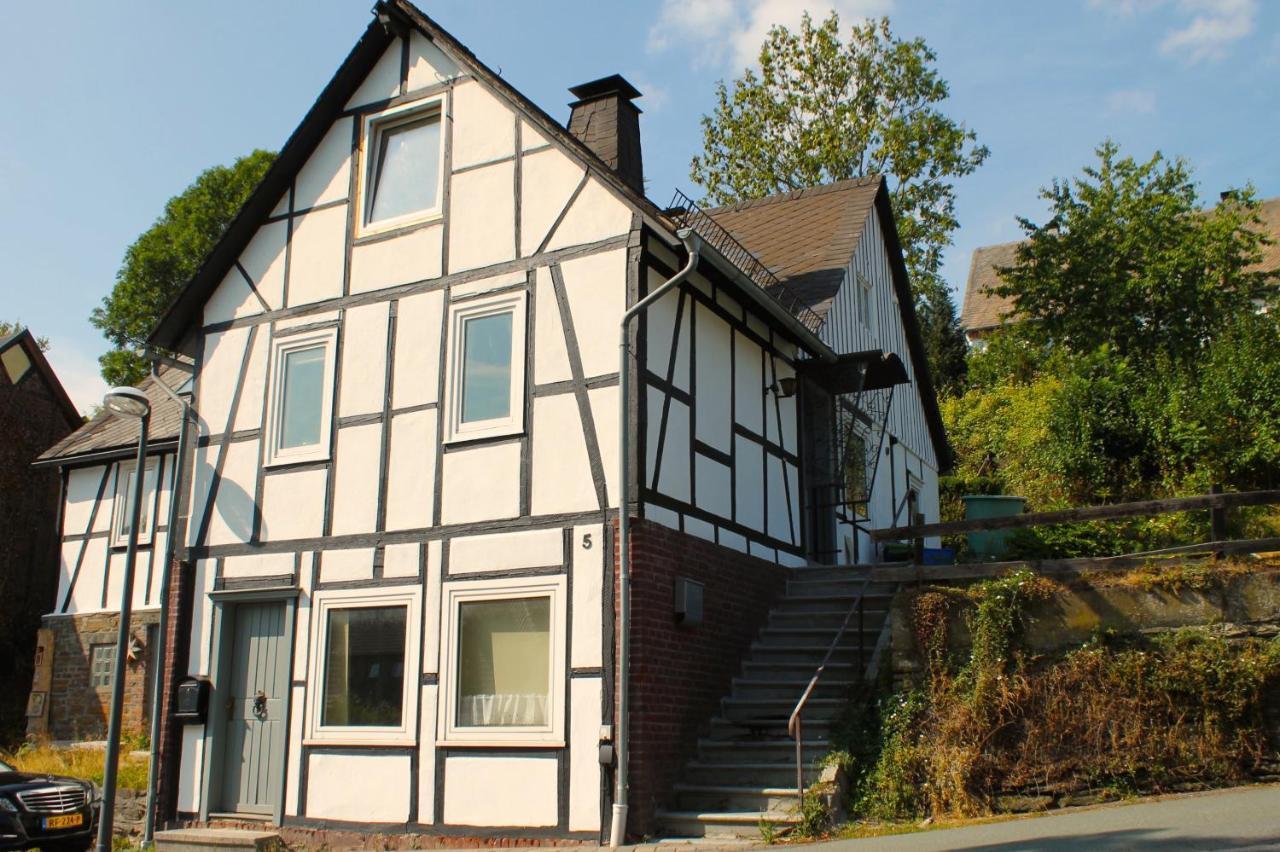 Vila Landhuis Zueschen Winterberg Exteriér fotografie